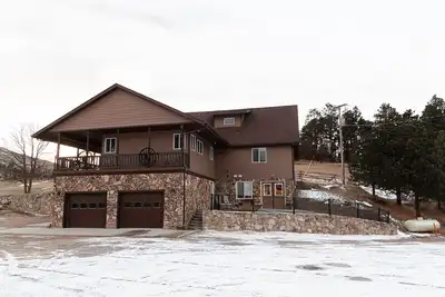 Image de Muley Hill Lodge-Weddings, Events, Rally, Campsites, and Large Parking Lot