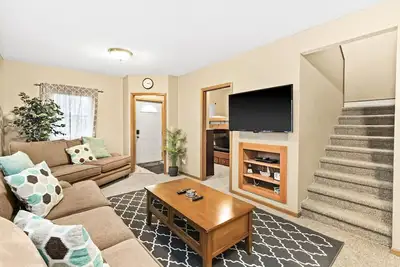 Image de ⚓️Close to Duluth! Close to Lake Superior! Whole house! Centrally located! ⚓️