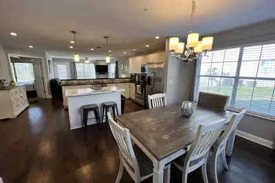 Image de 2 Br Condo Near \"The Strip\" and Golf ~ Free Attraction Tickets Included (Mb10-2)