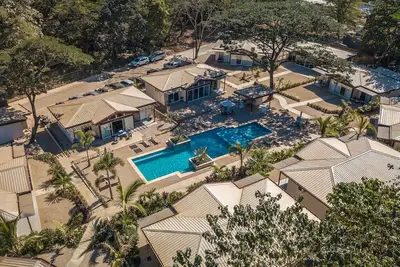 Image de The Point 9 in Avellanas