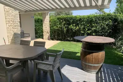 Image de Villa standing dans résidence sécurisée avec piscines plage et commerces à pieds