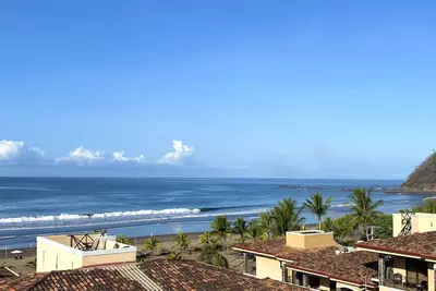 Image de Beachfront Penthouse Unit