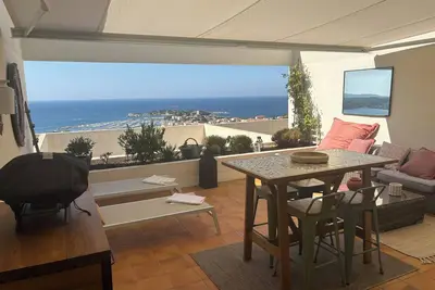 Image de Magnifique T2 vue mer 4* à l’office du tourisme, Piscine + possibilité Scooter