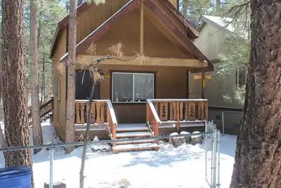 Image de Free Snacks/Serene Deck Along Forest/Short Walk to Sports Park