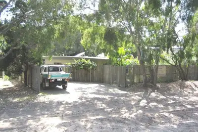 Image de The Beach Cottage Fraser Island, Fully Fenced for safety, Eurong Beach