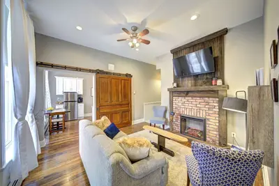 Image de Historic Downtown Hawley Loft