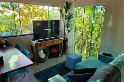 Image de Loft in the middle of nature in the center of Porto Belo