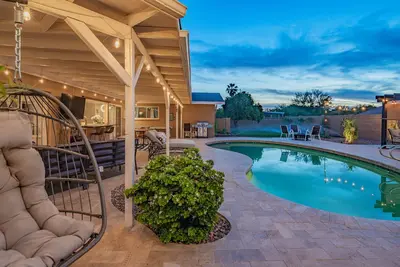 Image de Newly Remodeled Lux Home in the heart of Scottsdale