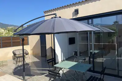 Image de Maison mitoyenne neuve.