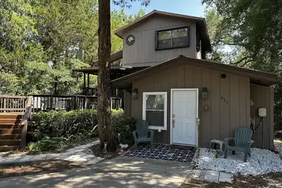 Image de Poppy's Place is your unique Steinhatchee destination with river/gulf access