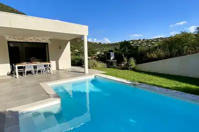 Image de Villa Cavalaire luxueuse & calme avec piscine