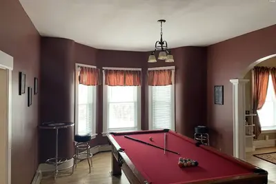 Image de Village Flat with Antique Billiards