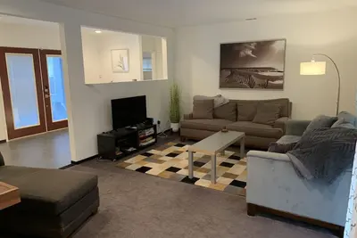 Image de Charming 3br House in Prime Sherman Oaks Location