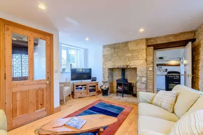 Image de Three Bed Family Friendly Cotswold Holiday Cottage in Stow-on-the-Wold - Steps Cottage