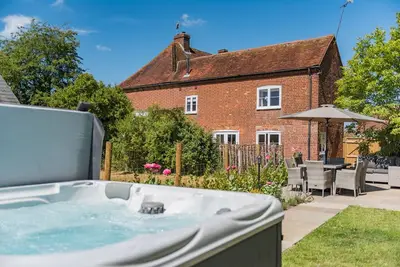 Image de Wow, wow! Amazing immaculate period house and hot tub by Bloom Stays - discounts available