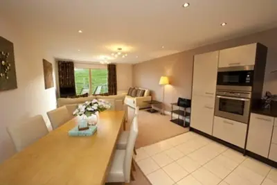 Image de 3 Bedroom Sea & Castle View Apartment