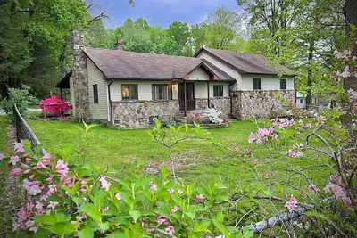 Image de Appalachian Mountain Inn Ski Retreat near Ohiopyle