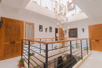 Riad entier de 7 Suites(19pers) avec pdj inclus.