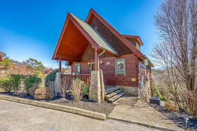 Image de Specials! Mt. Views + Hot Tub + Karaoke + Arcade Games