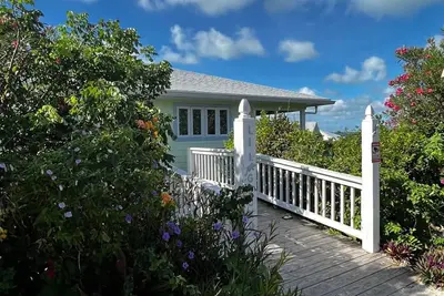 Image de Li'l Gecko Cottage - Guana Cay 2/2