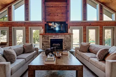 Image de New Rental in Sapphire! Close to dining and amenities! - Rockingham