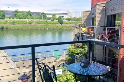 Image de Waterfront Pearl, Great Views, w/ dedicated Parking