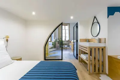 Image de L'Esprit Montpel \"Face à l'Eglise St Roch\"