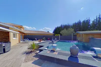 Image de Promo Villa Naeva avec piscine, Jacuzzi 10 places, Ping pong, plancha et Brasero