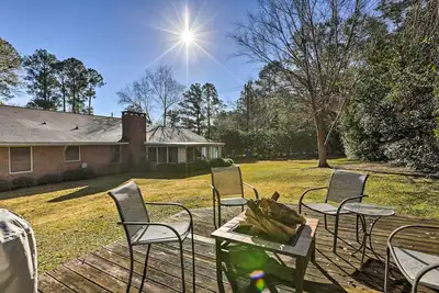 Image de Quiet Dothan House with Fenced Yard + Fire Pit!