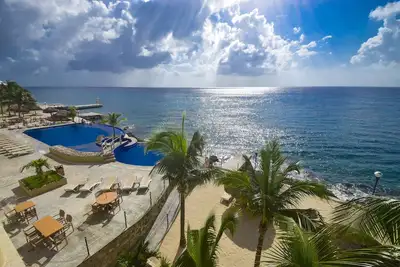 Image de Private Terrace with Ocean Views El Cantil 3bn