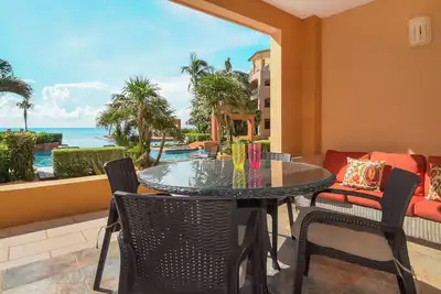 Image de Luxury 3br Coral 104 with Beachfront Views!