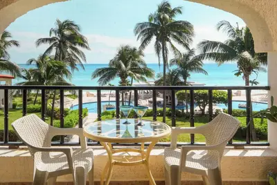 Image de 2 Bdrm Beachfront Xaman Ha! Great Rates! 7114