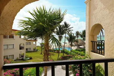 Image de Xaman Ha Penthouse! 3 Bdrm Ocean View! 7117