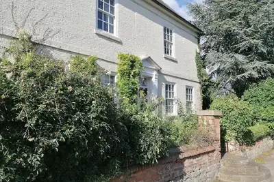 Image de Dunham House | Stylish Spaces|Celebrations| Friends| Parking