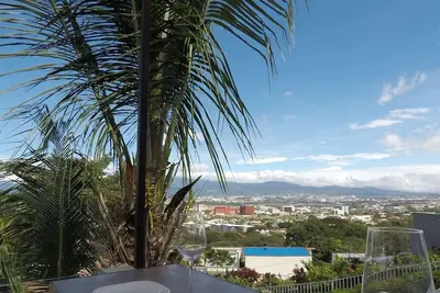 Image de Cozy EscazĂş Apartment with great view & location