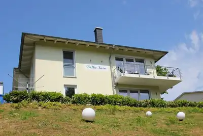 Image de Villa Sara - Holiday apartment with fireplace and terrace, Ahoi adventure pool free of charge -