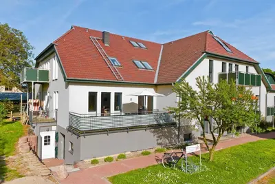Image de Quiet location, balcony and with garden use and sea view - Höftresidenz FeWo 15 -
