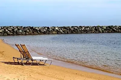 Image de Beach Front Vacation Home next to Embassy Suites Beach Resort