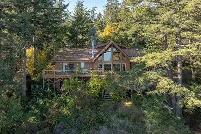 Image de Fantastic Water Views, Private, Pet-Friendly, Close to Moran State Park, Trails