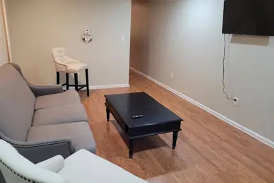 Image de Recently Remodeled Duplex