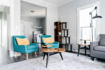 Image de Blocks from River & Dt Missoula! University apt now offering mid-term rentals!