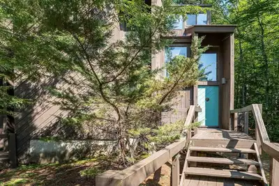 Image de Spacious 4-bedroom townhouse with pool