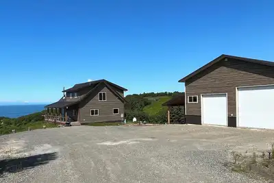 Image de Welcome to Redoubt Retreat!