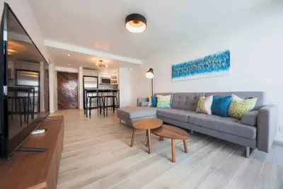 Image de Lux Ocean Front 14th Floor 1br On Beach w/Parking