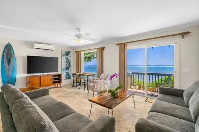 Image de Exquisite Oceanfront Home, 4 Bedrooms, 2 Baths, Central A/C, Sleeps 8