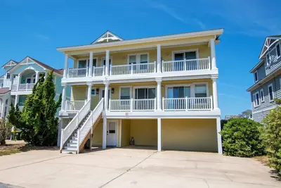 Image de Oceanside, 8 BRs, Private Pool, Theater Room, Rec Rm, Hot Tub, Ol126, Knot Tide Up