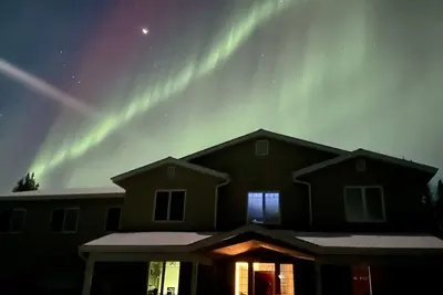 Image de Heartland studio in North Pole, Alaska - plus extras