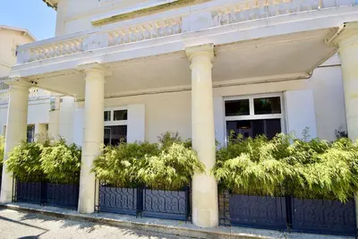 Image de Logement Entier Dans Residence Privee Au Bord De La Plage