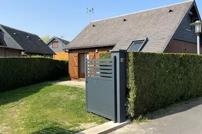 Image de Chalet 4 pièces à Cabourg avec jardin, proche piscine et tennis, idéal pour familles, 6 pers. max