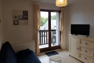 Charmant T2 à Cabourg, proche plage et centre-ville, balcon et parking gratuit